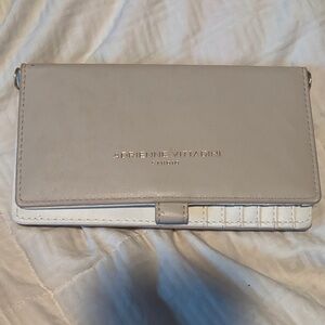 Adrienne Vittadini Electronic Beige Cream Clutch iPhone USB Charger